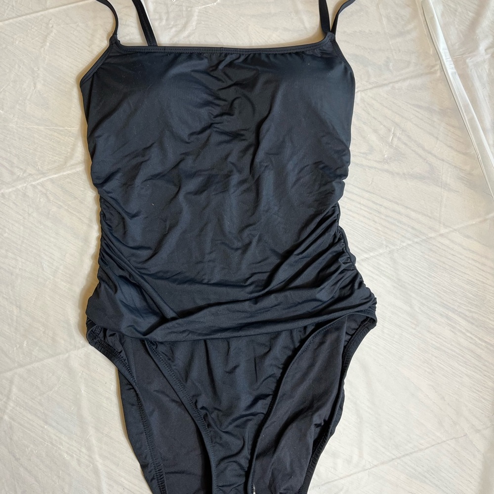 Black One-Piece Swimsuit. Rushing for a slimming effect. - Picture 6 of 7